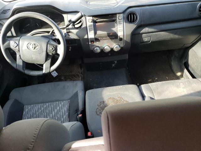 5TFRM5F12KX142157 - 2019 TOYOTA TUNDRA DOUBLE CAB SR/SR5 WHITE photo 8