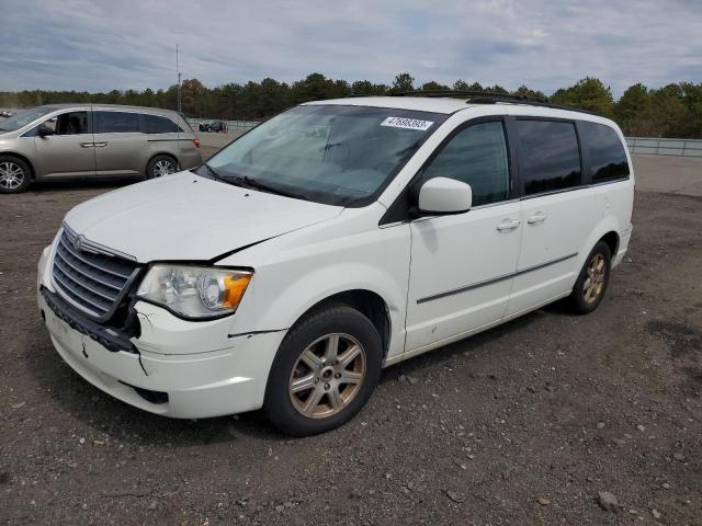 2A4RR5D15AR126708 - 2010 CHRYSLER TOWN AND C TOURING WHITE photo 1