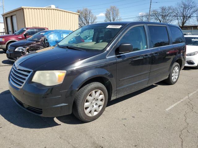 2010 CHRYSLER TOWN AND C LX, 