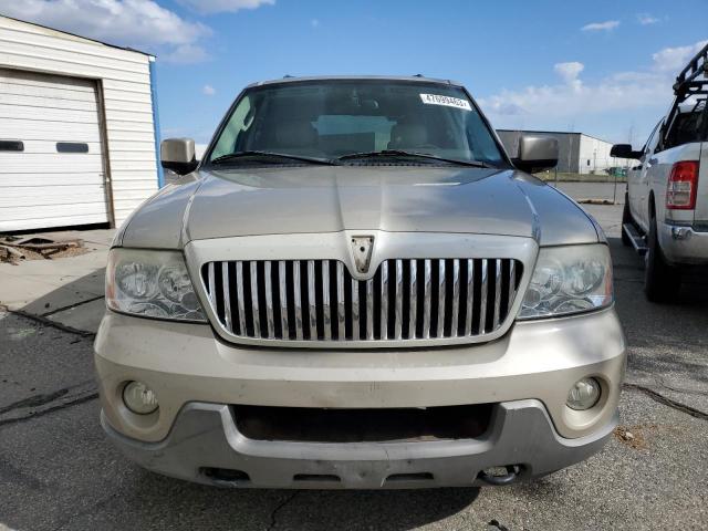 5LMFU28R84LJ12572 - 2004 LINCOLN NAVIGATOR თაფლისფერი ფოტო 5