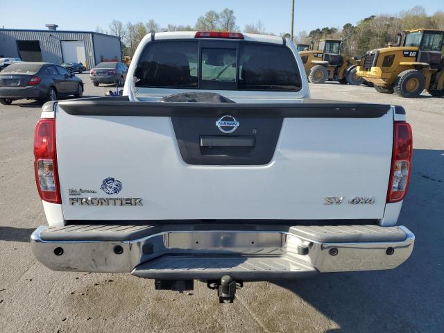 1N6AD0EV6FN701342 - 2015 NISSAN FRONTIER S WHITE photo 6