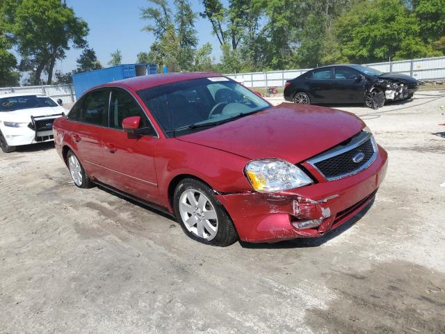 1FAFP24126G143803 - 2006 FORD FIVE HUNDR SEL RED photo 4