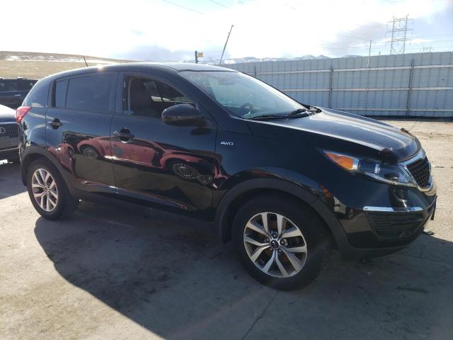 KNDPBCAC6F7779603 - 2015 KIA SPORTAGE LX BLACK photo 4