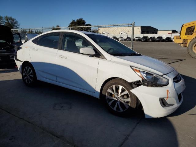 KMHCT4AE4HU278907 - 2017 HYUNDAI ACCENT SE WHITE photo 4