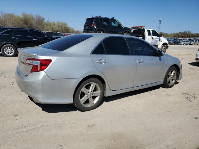 4T1BF1FK5EU302319 - 2014 TOYOTA CAMRY L SILVER photo 3