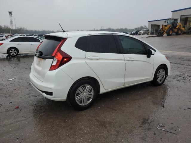 3HGGK5H40JM735266 - 2018 HONDA FIT LX WHITE photo 3