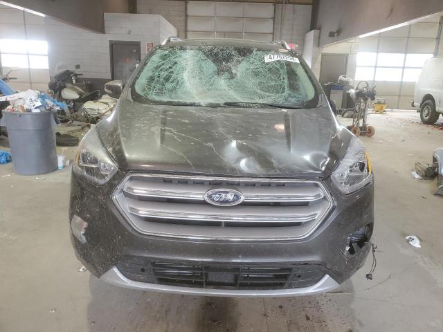 1FMCU9J97KUA98731 - 2019 FORD ESCAPE TITANIUM GRAY photo 5