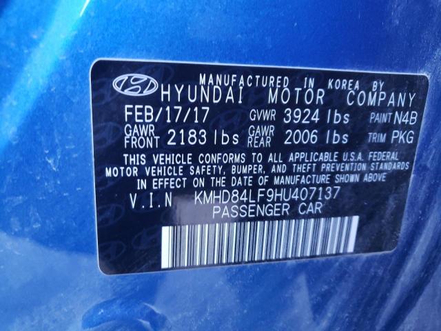 KMHD84LF9HU407137 - 2017 HYUNDAI ELANTRA SE BLUE photo 13