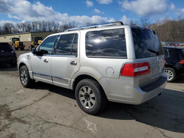 5LMFU28507LJ07691 - 2007 LINCOLN NAVIGATOR SILVER photo 2