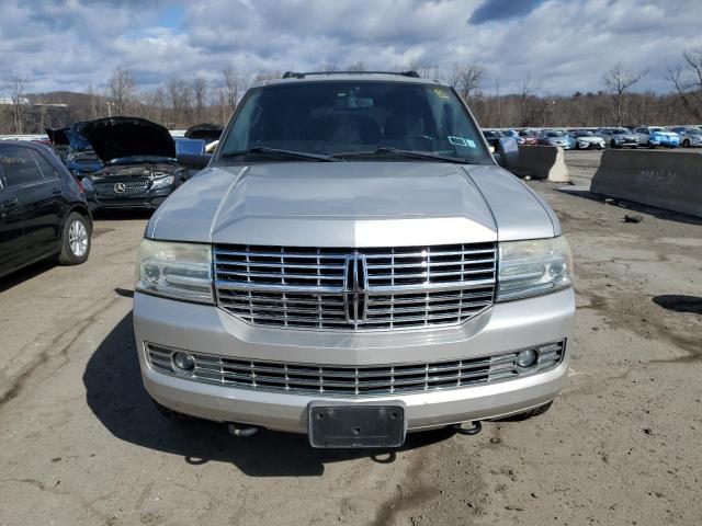 5LMFU28507LJ07691 - 2007 LINCOLN NAVIGATOR SILVER photo 5