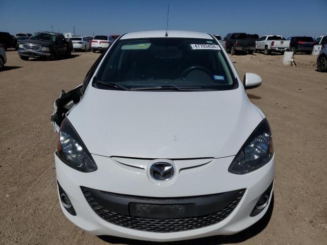 JM1DE1LY5C0136591 - 2012 MAZDA MAZDA2 WHITE photo 5