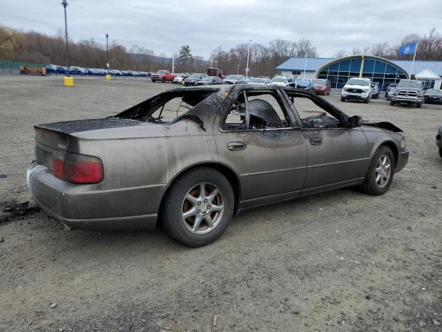 1G6KY54931U131718 - 2001 CADILLAC SEVILLE STS BROWN photo 3