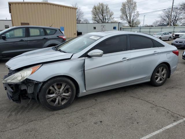 5NPEC4AC8BH125279 - 2011 HYUNDAI SONATA SE SILVER photo 1