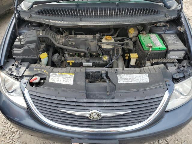 2C4GP44382R665310 - 2002 CHRYSLER TOWN & COU LX BLUE photo 12