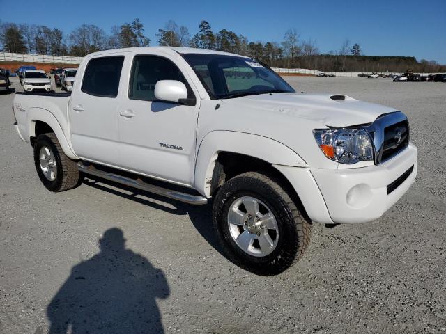 5TELU42N05Z062054 - 2005 TOYOTA TACOMA DOUBLE CAB WHITE photo 4