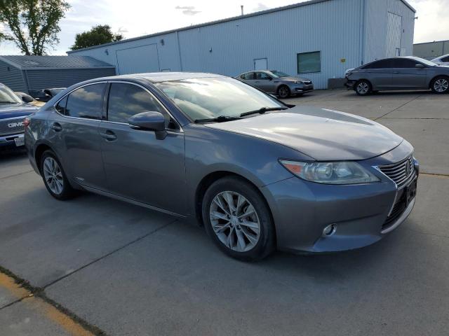 JTHBW1GG6E2049391 - 2014 LEXUS ES 300H GRAY photo 4