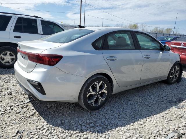 3KPF24AD0ME413577 - 2021 KIA FORTE FE SILVER photo 3