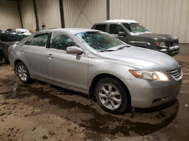 4T1BK46K17U038256 - 2007 TOYOTA CAMRY LE SILVER photo 4