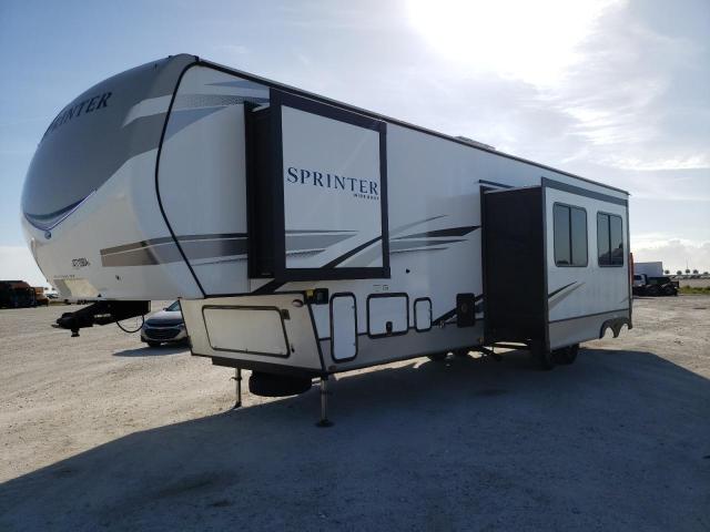 4YDFSTT23R4530100 - 2024 KEYSTONE SPRINTER TWO TONE photo 1