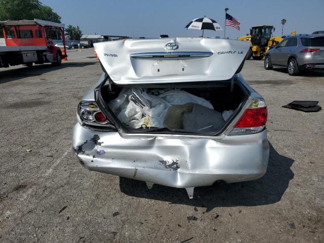 4T1BE32K45U057176 - 2005 TOYOTA CAMRY LE SILVER photo 6