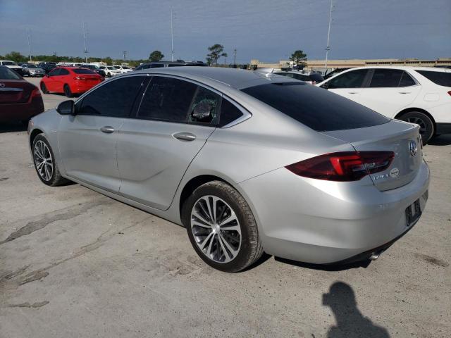 W04GP6SXXJ1121812 - 2018 BUICK REGAL ESSENCE SILVER photo 2