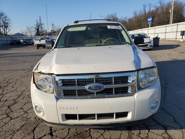 1FMCU9D76AKD38128 - 2010 FORD ESCAPE XLT WHITE photo 5