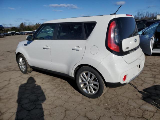 KNDJP3A53J7506023 - 2018 KIA SOUL + WHITE photo 2