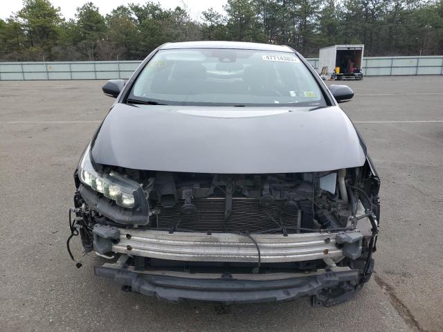 JTDKARFP0H3044413 - 2017 TOYOTA PRIUS PRIM 灰色 照片 5