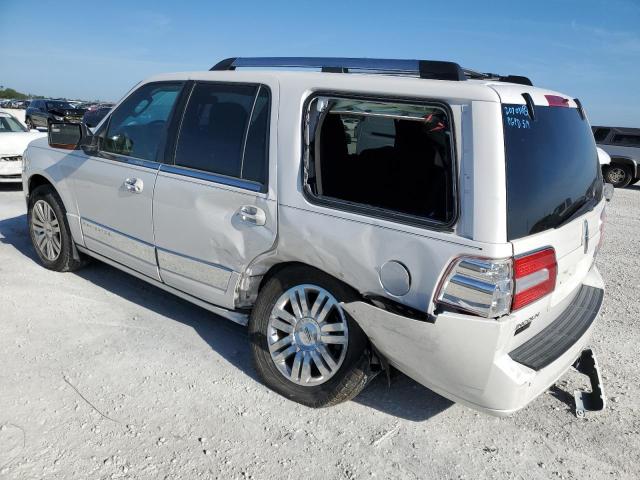 5LMJJ2J57DEL05729 - 2013 LINCOLN NAVIGATOR თეთრი ფოტო 2
