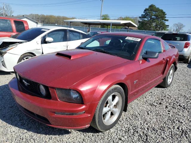 1ZVFT82H575287798 - 2007 FORD MUSTANG GT RED photo 1