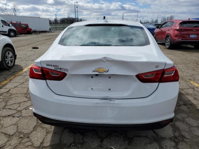 1G1ZD5STXJF163665 - 2018 CHEVROLET MALIBU LT WHITE photo 6