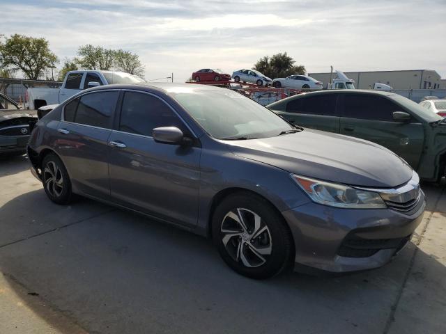 1HGCR2F33HA307959 - 2017 HONDA ACCORD LX GRAY photo 4