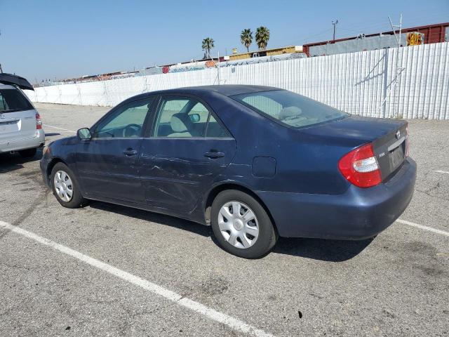 4T1BE32K03U198582 - 2003 TOYOTA CAMRY LE BLUE photo 2