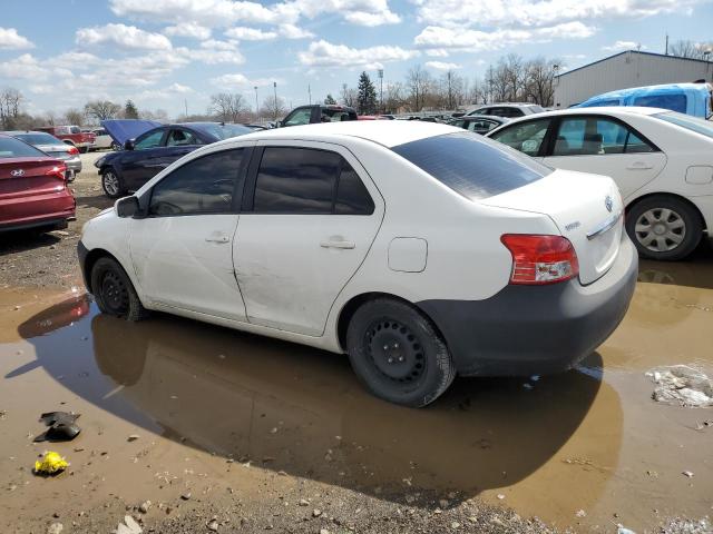 JTDBT4K3XA1369877 - 2010 TOYOTA YARIS WHITE photo 2