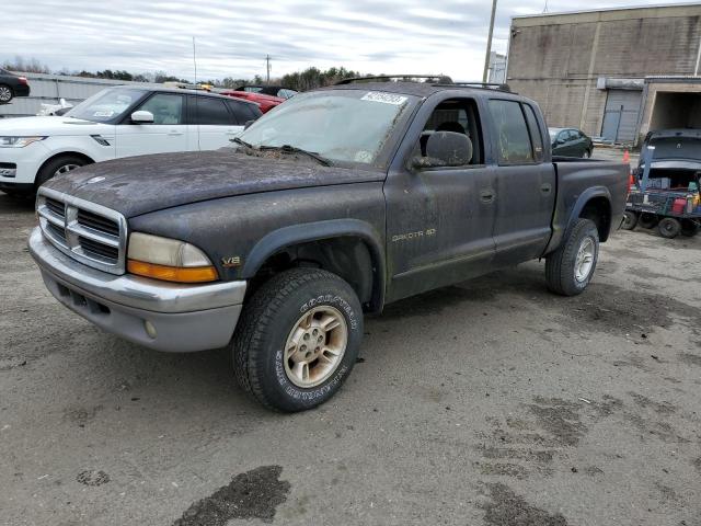 1B7HG2AZ0YS757147 - 2000 DODGE DAKOTA QUAD BLUE photo 1