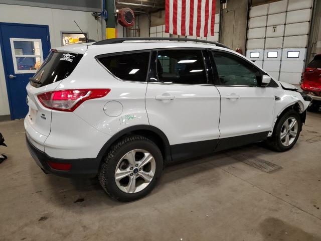 1FMCU9G9XGUC68532 - 2016 FORD ESCAPE SE WHITE photo 3