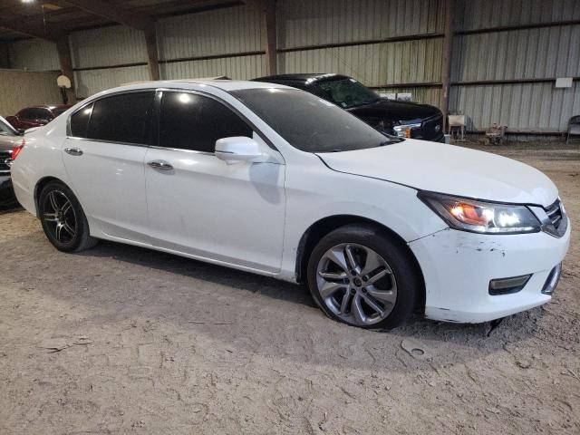 1HGCR3F80FA018293 - 2015 HONDA ACCORD EXL WHITE photo 4