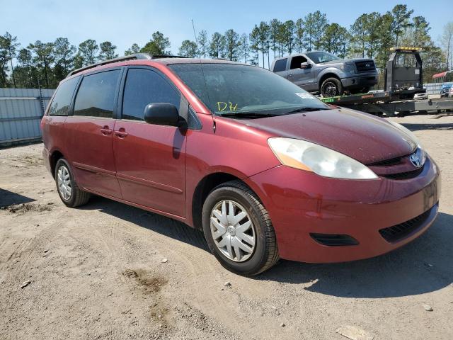 5TDKK4CC5AS330019 - 2010 TOYOTA SIENNA CE RED photo 4