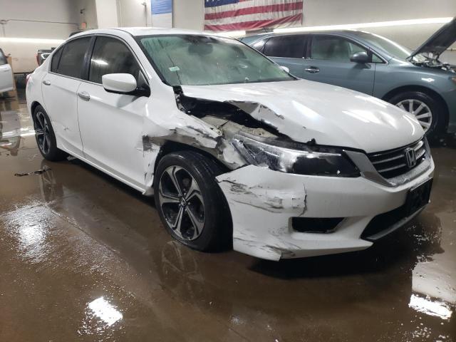 1HGCR2F55DA019081 - 2013 HONDA ACCORD SPORT WHITE photo 4