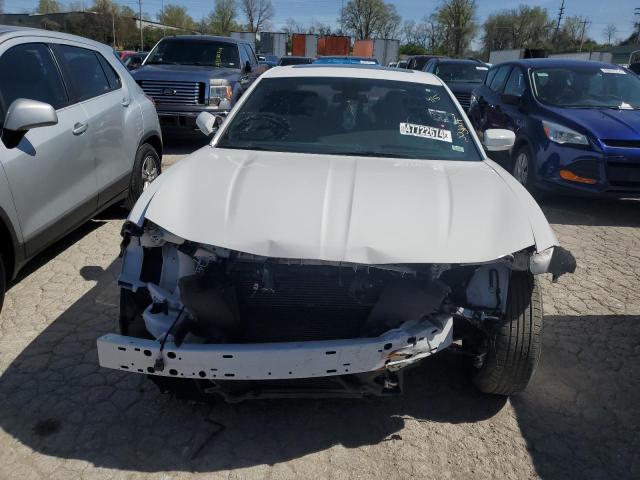 2C3CDXBGXLH123572 - 2020 DODGE CHARGER SXT WHITE photo 5