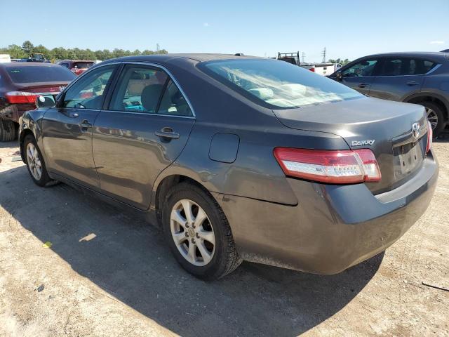 4T4BF3EK9BR162290 - 2011 TOYOTA CAMRY BASE SILVER photo 2