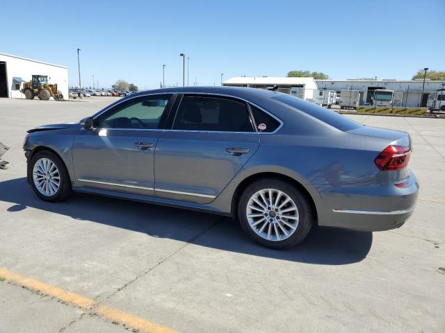 1VWBT7A34HC001922 - 2017 VOLKSWAGEN PASSAT SE GRAY photo 2