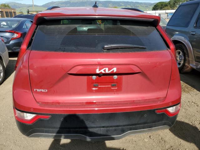 KNDCR3L19P5028174 - 2023 KIA NIRO WIND RED photo 6