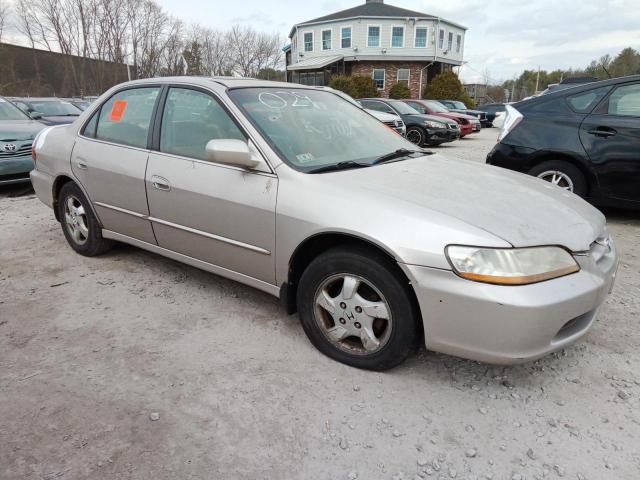 1HGCG6674WA000314 - 1998 HONDA ACCORD EX BEIGE photo 4