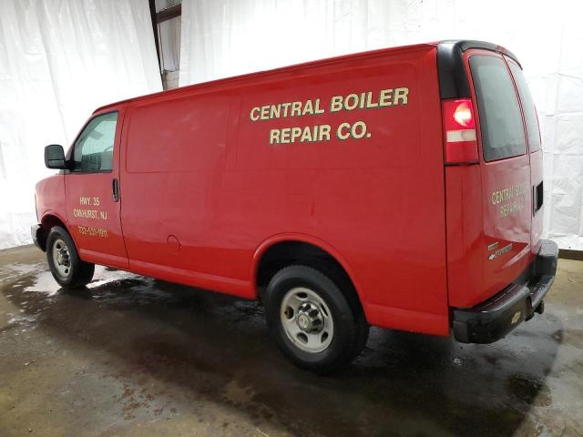 1GCZGFAA5A1182609 - 2010 CHEVROLET EXPRESS G2 RED photo 2