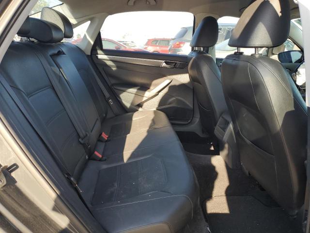 1VWDT7A37HC005696 - 2017 VOLKSWAGEN PASSAT R-LINE Grau Foto 10