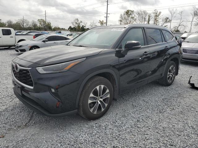 5TDGZRBH5NS572956 - 2022 TOYOTA HIGHLANDER XLE BLACK photo 1