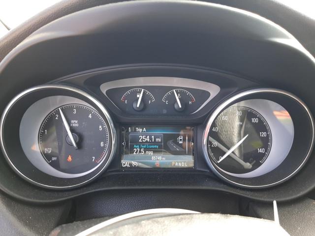 LRBFX2SA8LD199835 - 2020 BUICK ENVISION ESSENCE WHITE photo 9