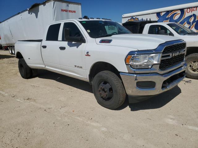 3C63RRGL8KG618597 - 2019 RAM 3500 TRADESMAN WHITE photo 1