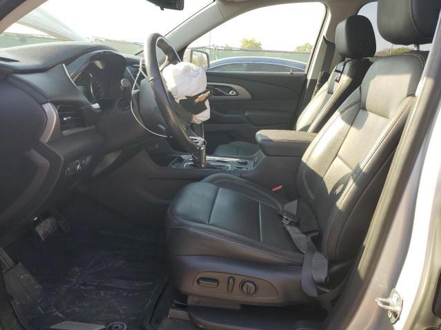 1GNERJKW6KJ290669 - 2019 CHEVROLET TRAVERSE RS SILVER photo 7